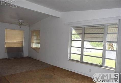 3rd image of 4116 Rainbow Dr