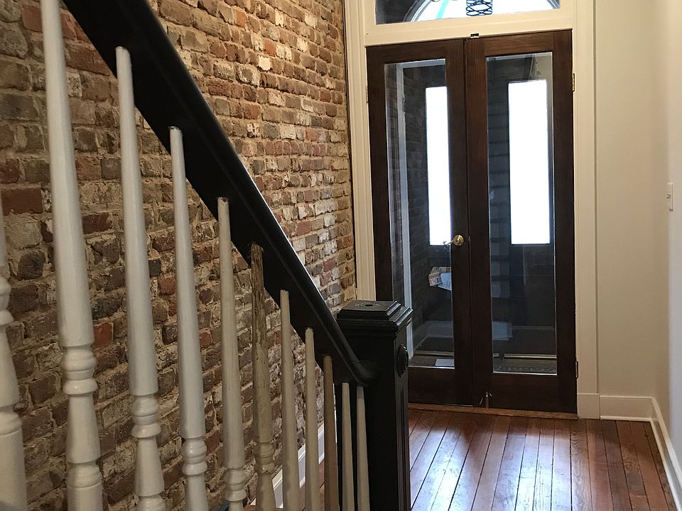 1st image of 2800 E Marshall St #1B