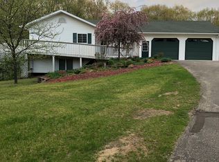 1750 W Fenwick Rd, Fenwick, MI 48834