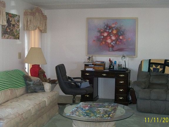 2nd image of 610 Elizabeth Ln