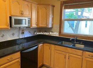55 Sacramento St #11T, Cambridge, MA 02138
