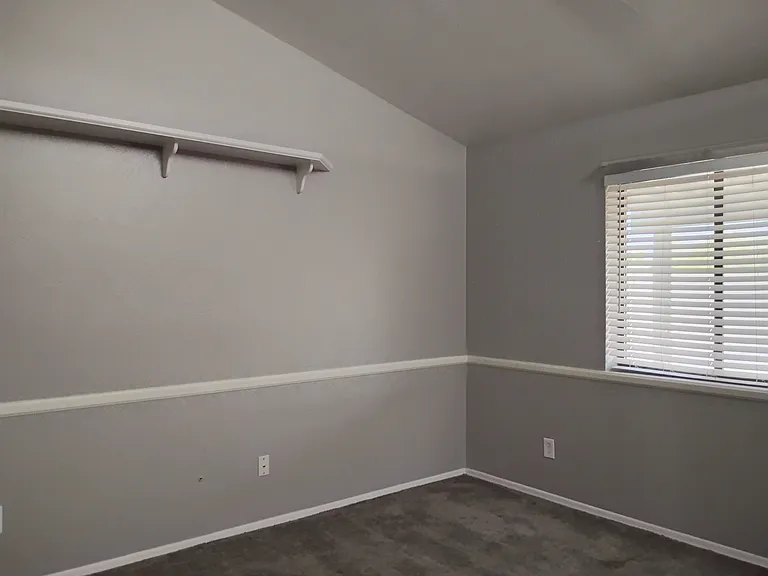 Guest/kids bedroom number 2