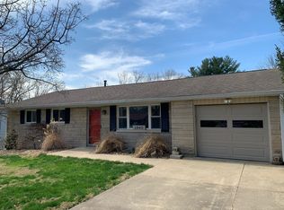 2840 S Brookside Dr, Bloomington, IN 47401