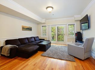 349 Palisade Ave #201, Jersey City, NJ 07307