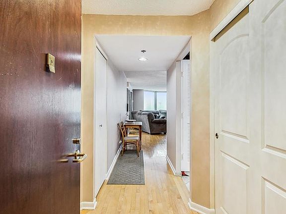 4th image of 195 N Harbor Dr APT 5208