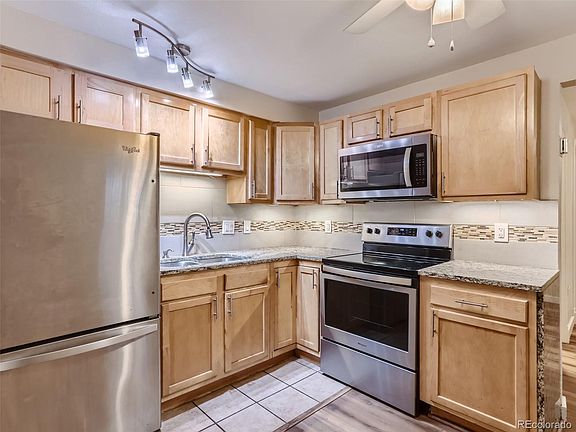 5th image of 1265 Colorado Boulevard #10