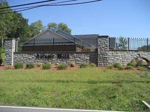 2nd image of 1608 Ashby Field Ln