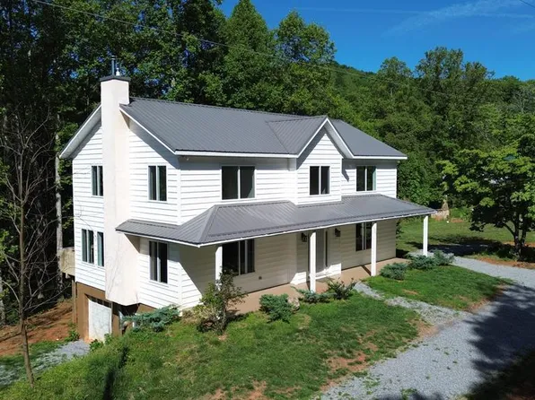 241 Beasley Hollow Ln, Stuart, VA 24171