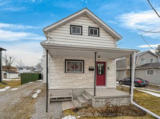 709 Orpington Rd, Peterborough, ON K9J4A5