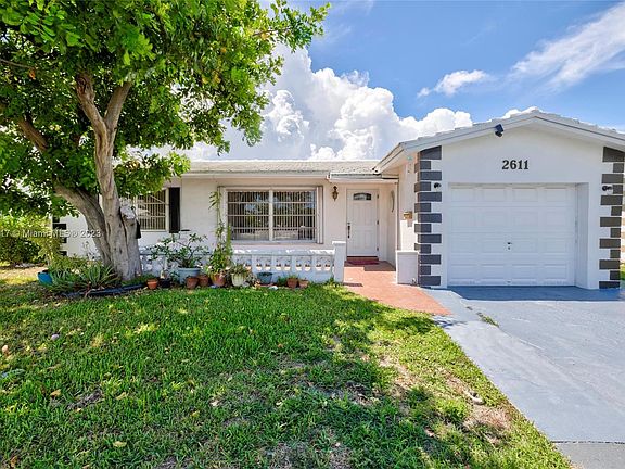 2nd image of 2611 W Golf Blvd