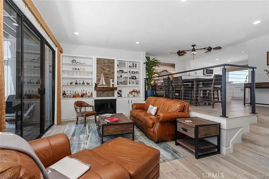 3 bed, 2.5 bath, 1508 sqft, $6,500 — Photo 3
