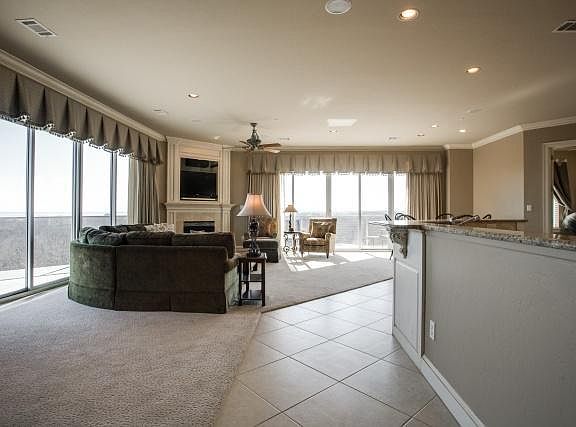 3rd image of 101 Diamond Pointe Loop APT 3S