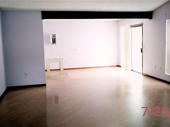 5th image of 5526 Shady Brook Trl