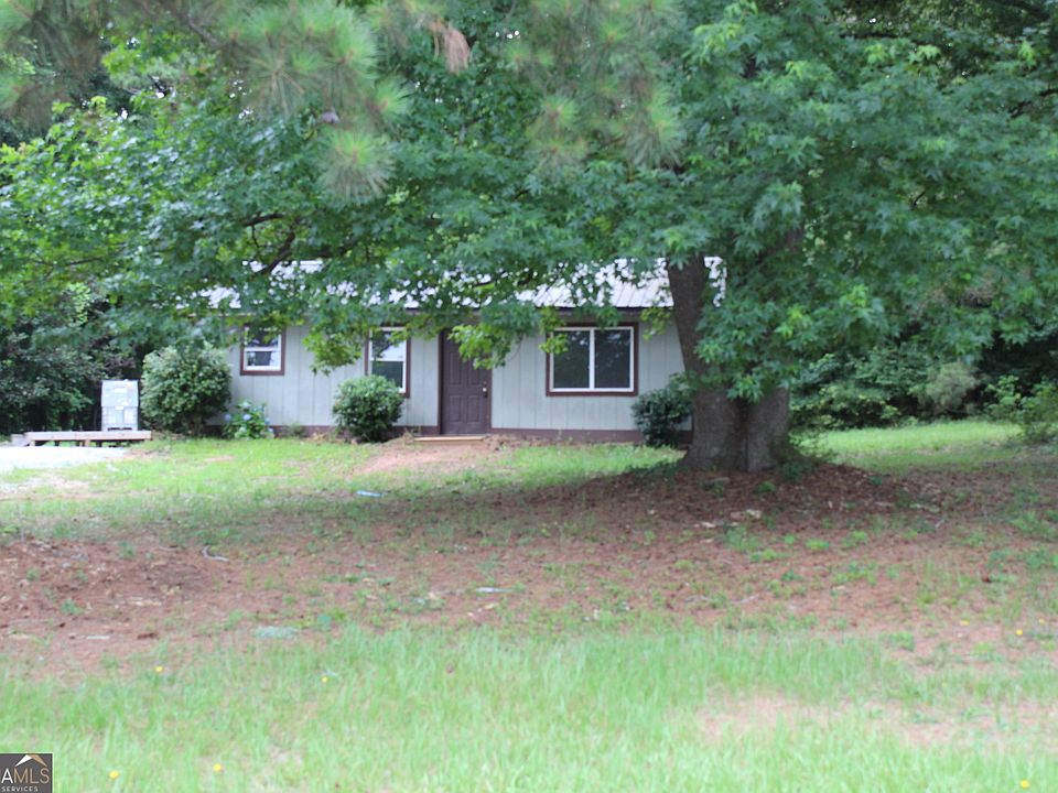 1st image of 146 E Wright St
