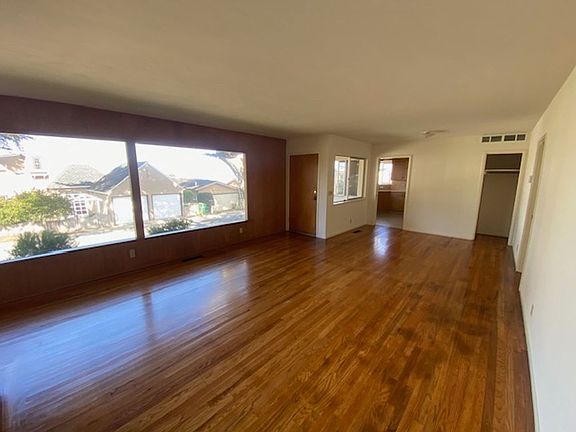 4th image of 1051 Shell Ave