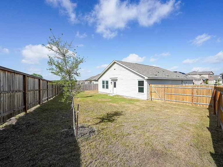 5926 Seaside Mnr — Photo 30