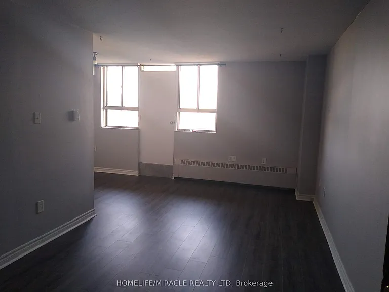 100 Dundalk Dr #916 — Photo 2