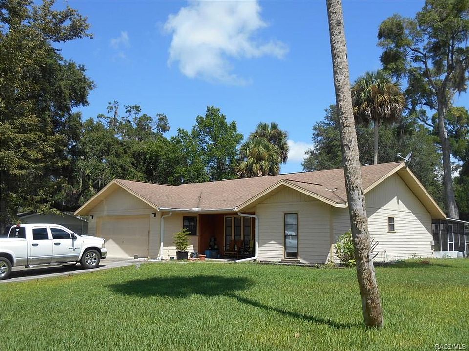 1st image of 21 Palm Circle Dr