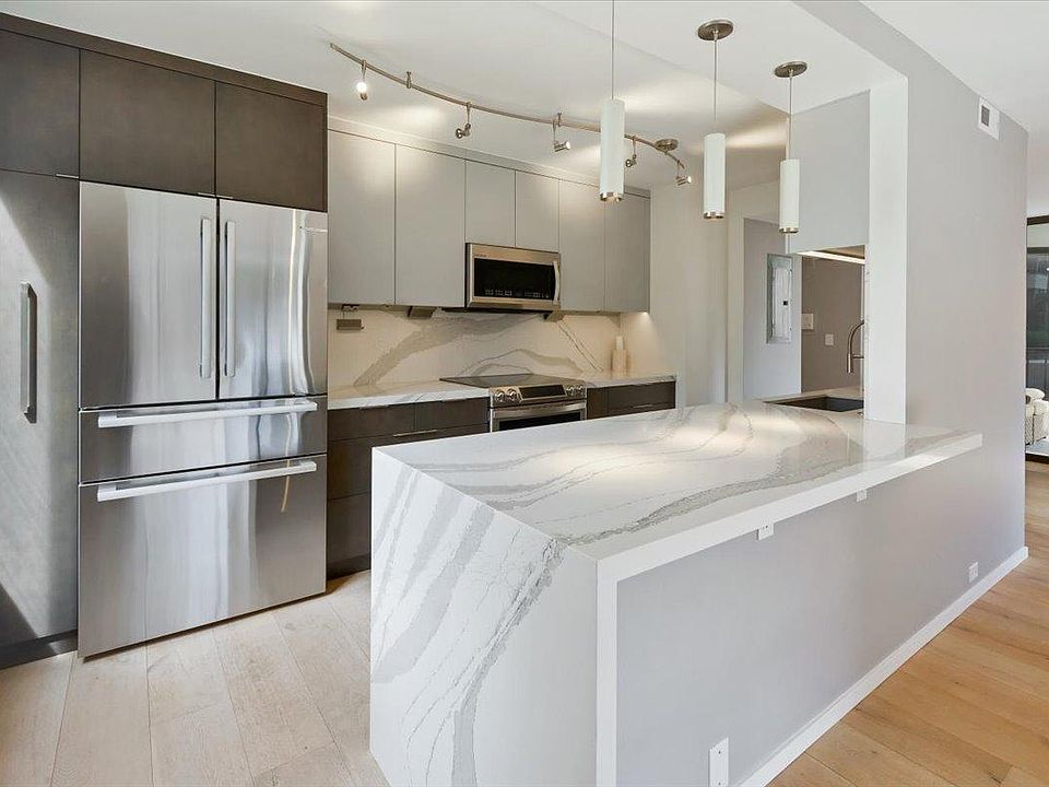 1st image of 150 Lombard St APT 402