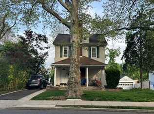 303 Runnymede Ave, Jenkintown, PA 19046