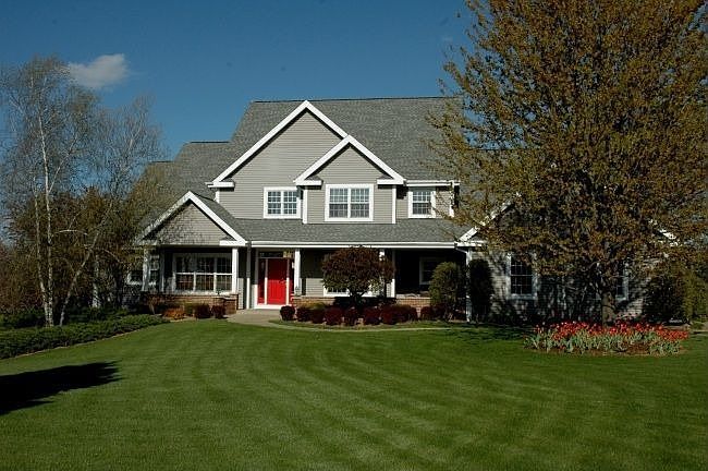 1st image of 5768 Auburn Dr