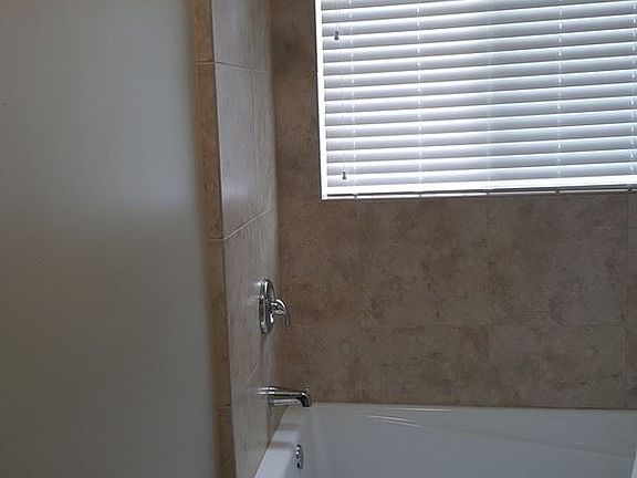5th image of 4082-4088 51st St #4082K