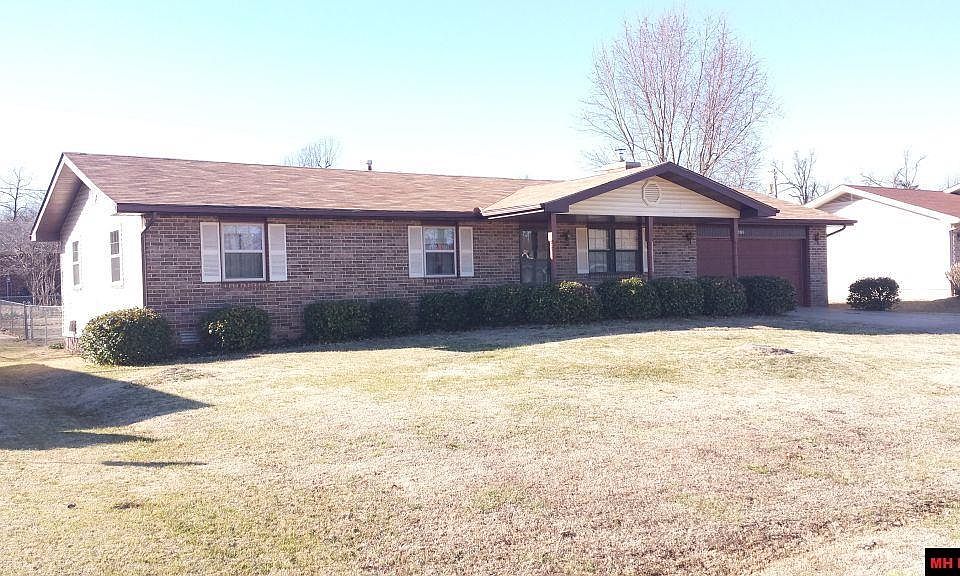 1st image of 612 Sierra Dr