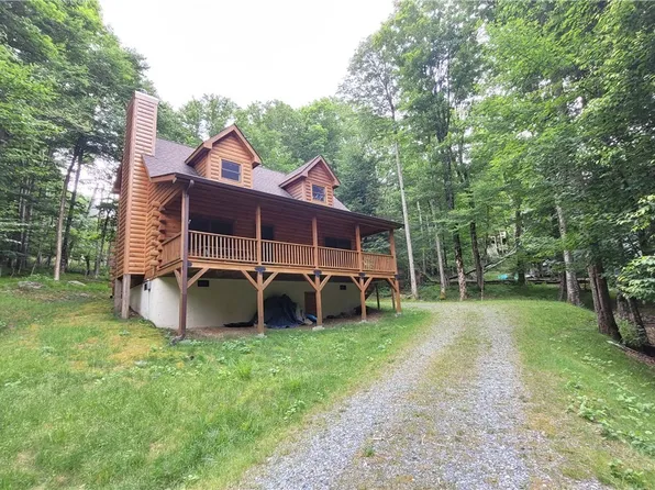 121 Whipporwill Way, Beech Mountain, NC 28604