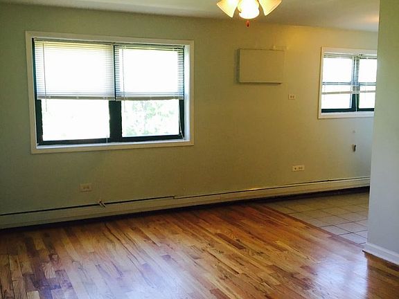 5th image of 1653 W 89th St APT 23