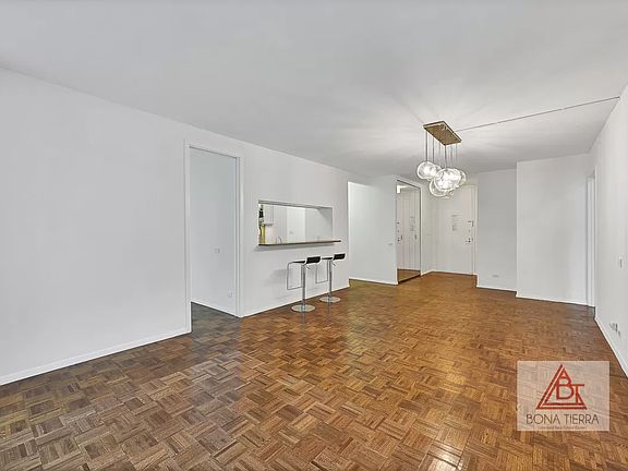 5th image of 245 E 93rd St APT 3M