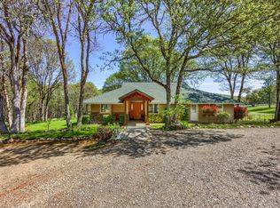 7849 Old Stage Rd, Central Point, OR 97502