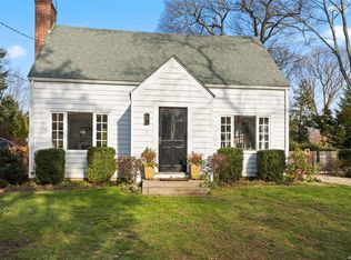 5 Locust Ave, Stony Brook, NY 11790