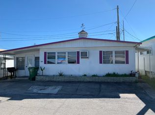 205 Fun Ave, Bradenton, FL 34208