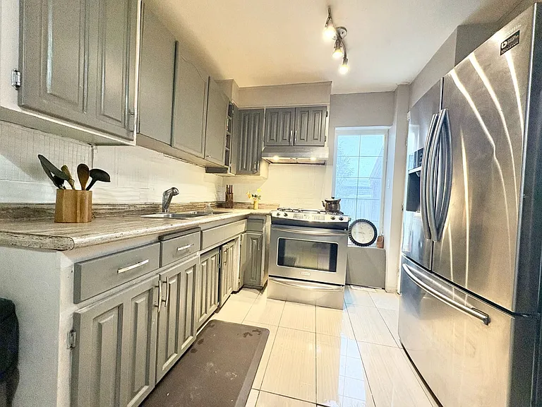 265 Glenridge Dr #1 — Photo 10