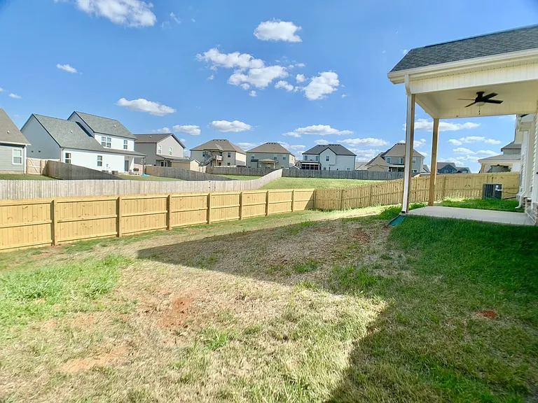 421 Ayden Ln — Photo 34