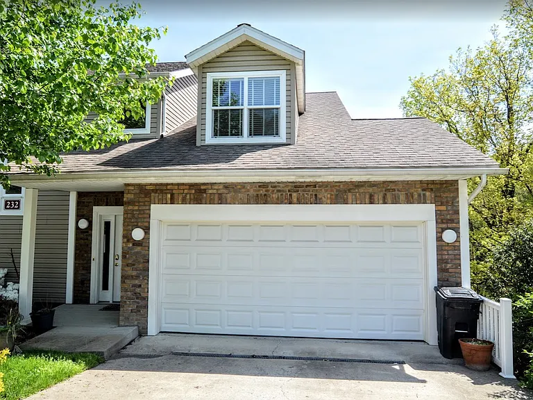 232 Newberry Ln — Photo 22