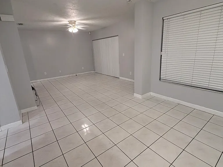 8728 Jasmine Pond Dr — Photo 9
