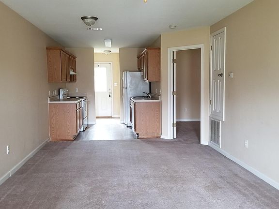 2nd image of 5485 Quail Creek Cir