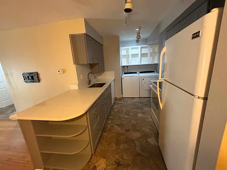 54 Nome Way #B — Photo 16