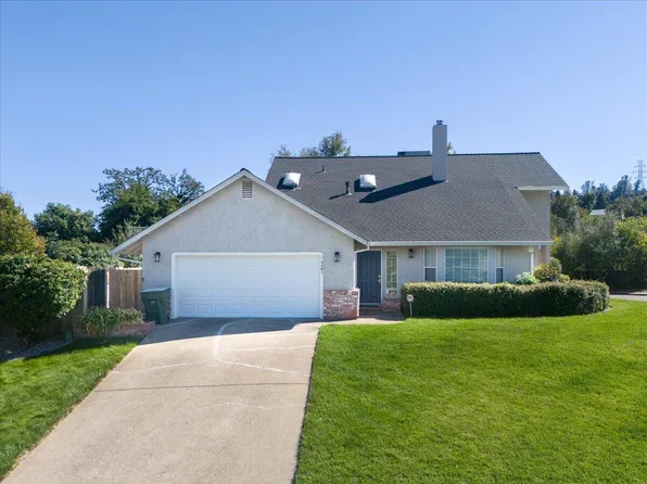 4481 Tralee Ln, Redding, CA 96001