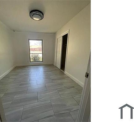 3rd image of 1702 California Trl