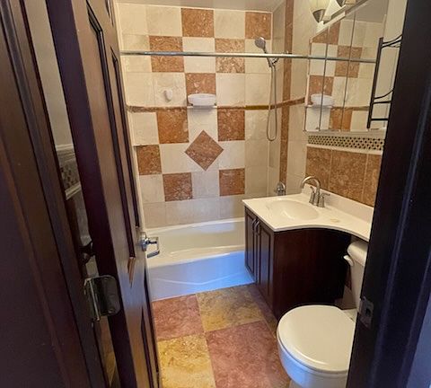 5th image of 24-52 38th St #3R