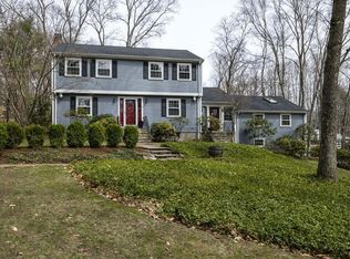 6 Crawford Rd, Lexington, MA 02420