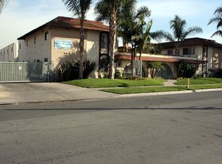 13750 La Pat Pl APT 21, Westminster, CA 92683