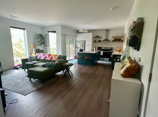 113 SE H St #203, Bentonville, AR 72712