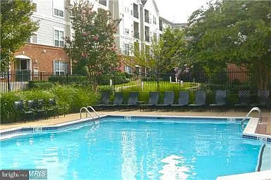 4850 Eisenhower Ave #425 — Photo 21