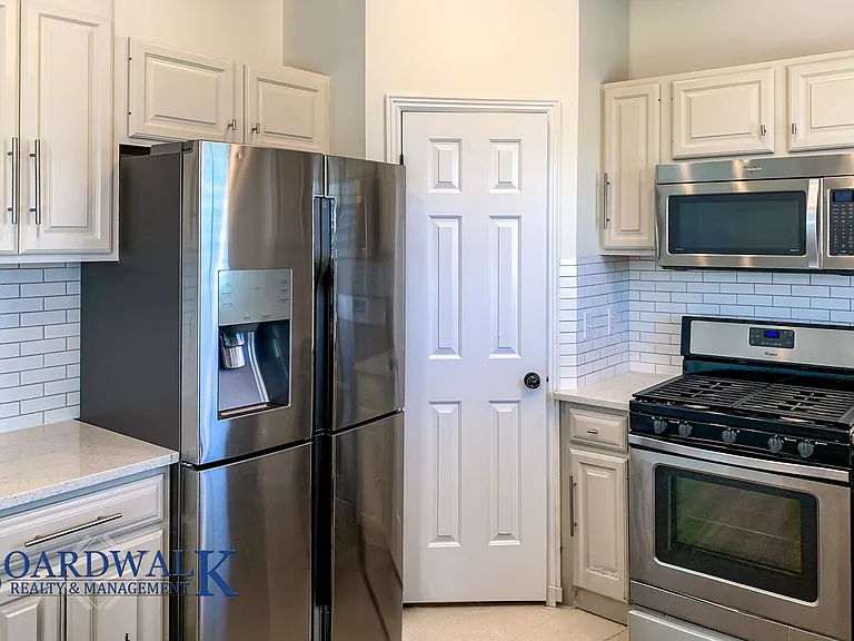 1934 E Wasatch Blvd — Photo 16
