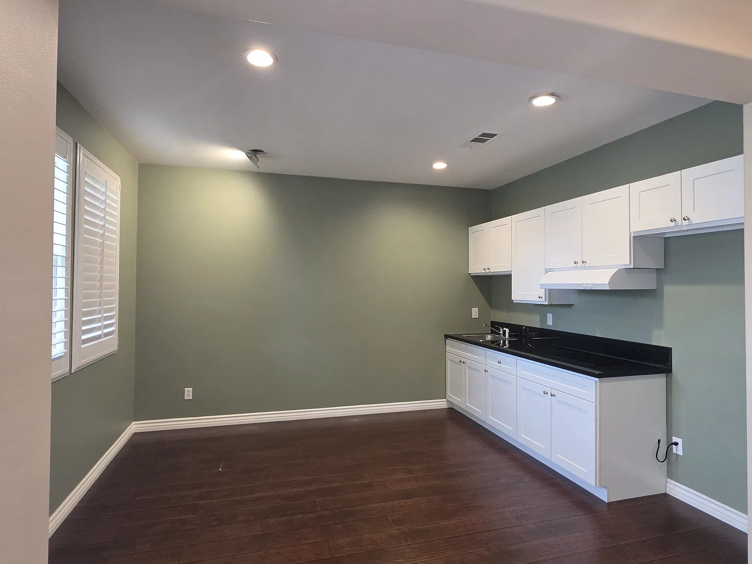 1 bed, 500 sqft, $1,500 — Photo 4