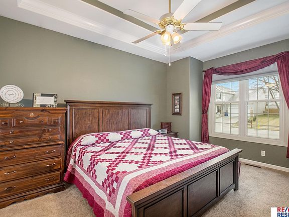 2nd image of 203 Castle Pine Dr
