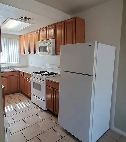 7110 Mohawk St — Photo 13